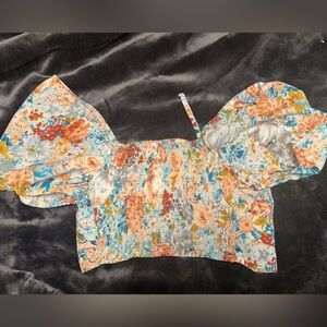 Super cute summer top xs